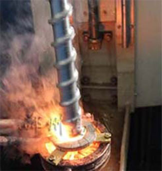  Screw hardening by medium frequency induction heating equipment 