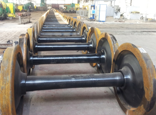 What advantages can induction heating equipment offer in the field of bicycle wheels?